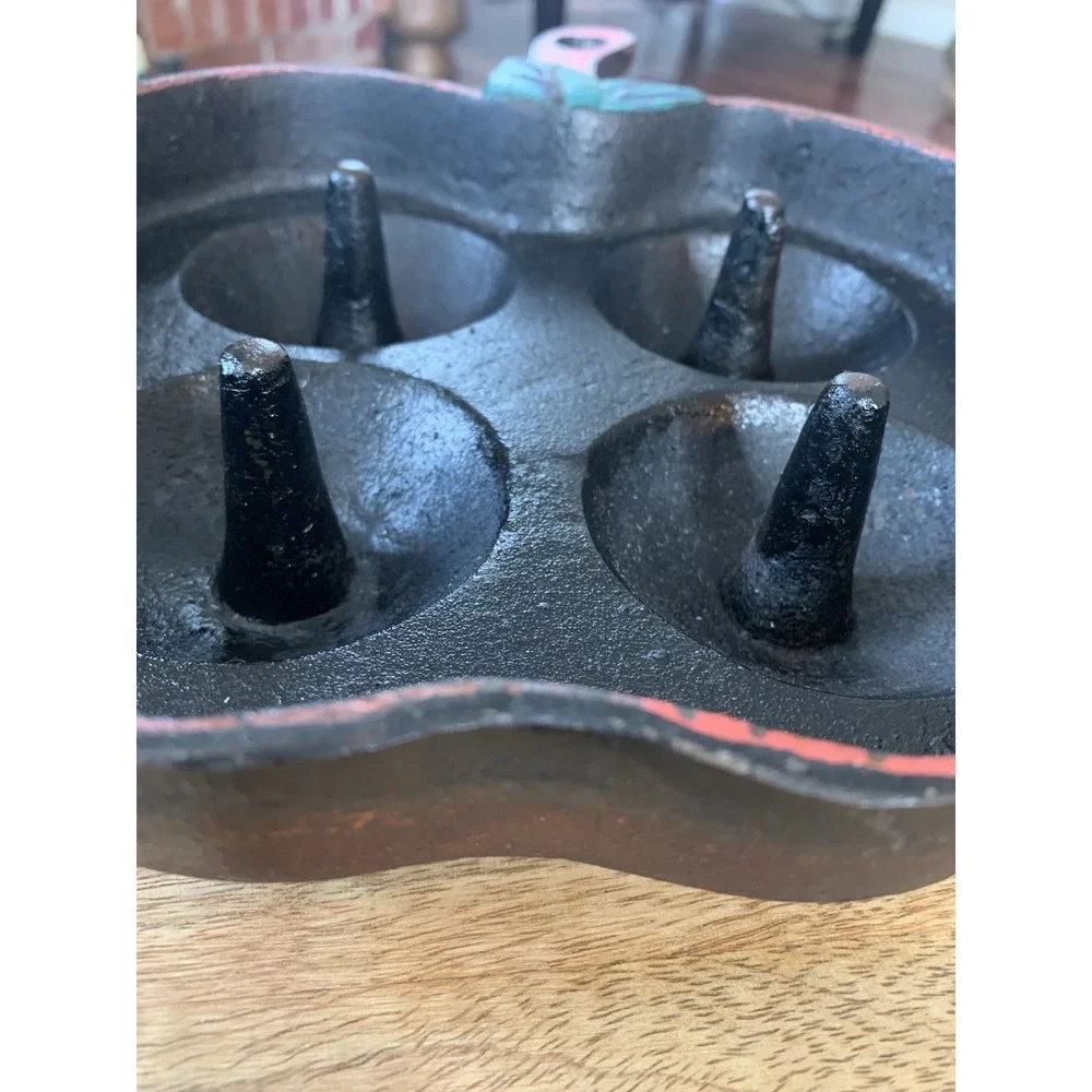 Vintage Cast Iron Apple Shaped Apple Baker Baking Pan‎ Skillet Bakeware
